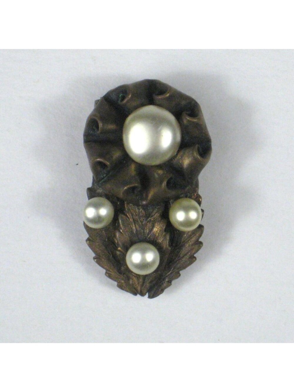 Dress Clip Faux Pearl Brass Floral Leaf Leaves Filigree Fur Scarf Vintage